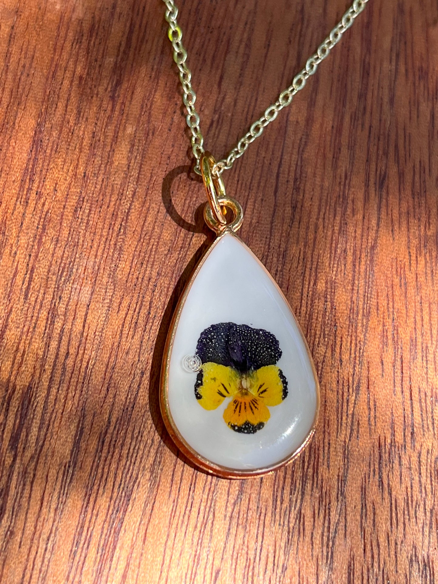 Pansy Necklace